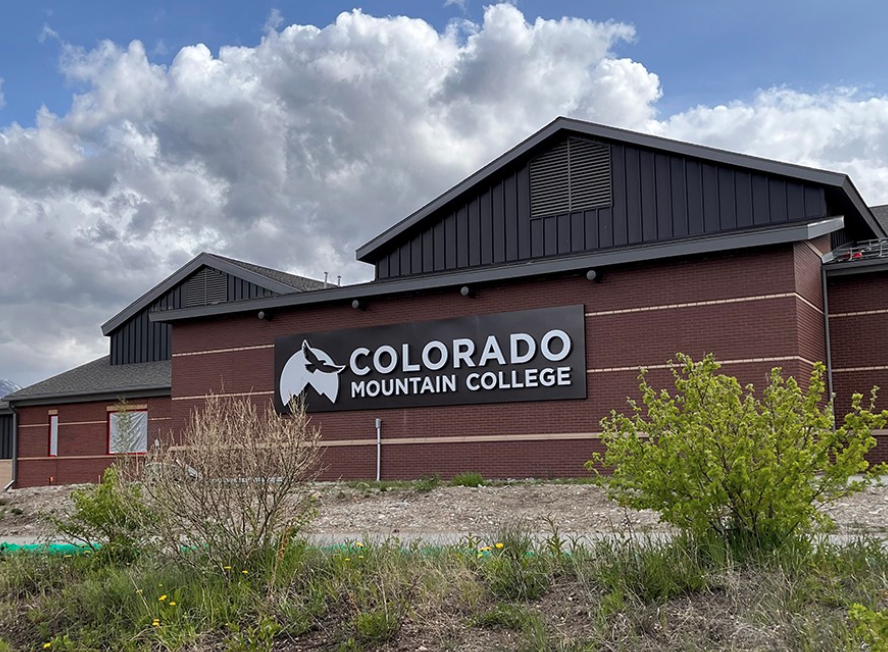Colorado Mountain College plans to unveil new medical simulation lab